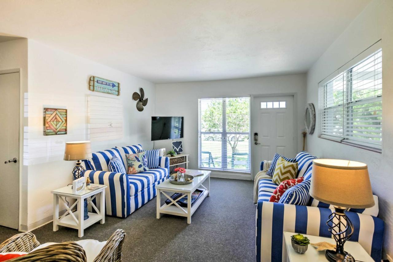 New Smyrna Beach Abode With Fire Pit, Walk To Beach! Villa Exteriör bild